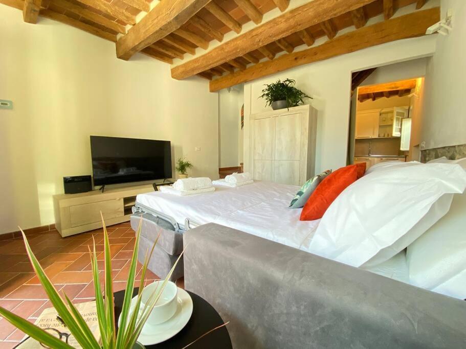 Viaggiare Smart Wi-Fi, Tv Hd, Spazio Di Lavoro, Parcheggio Gratuito Nella Struttura, Capannori Dış mekan fotoğraf
